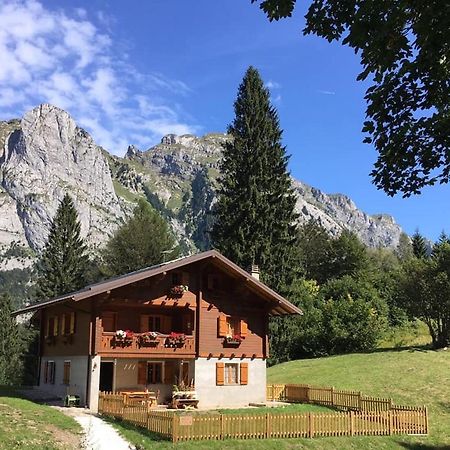 B&B Casa Peraria Paluzza Buitenkant foto